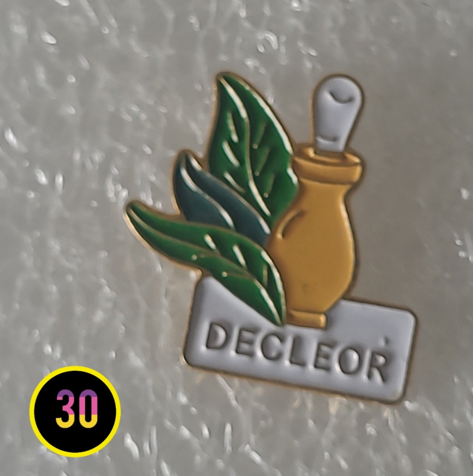 Decleor Pin met Bladeren en Flesje, Verzenden
