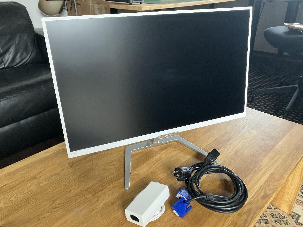 Philips 246E7Q, Computers en Software, Monitoren, HDMI, Philips, Gebruikt, Kantelbaar
