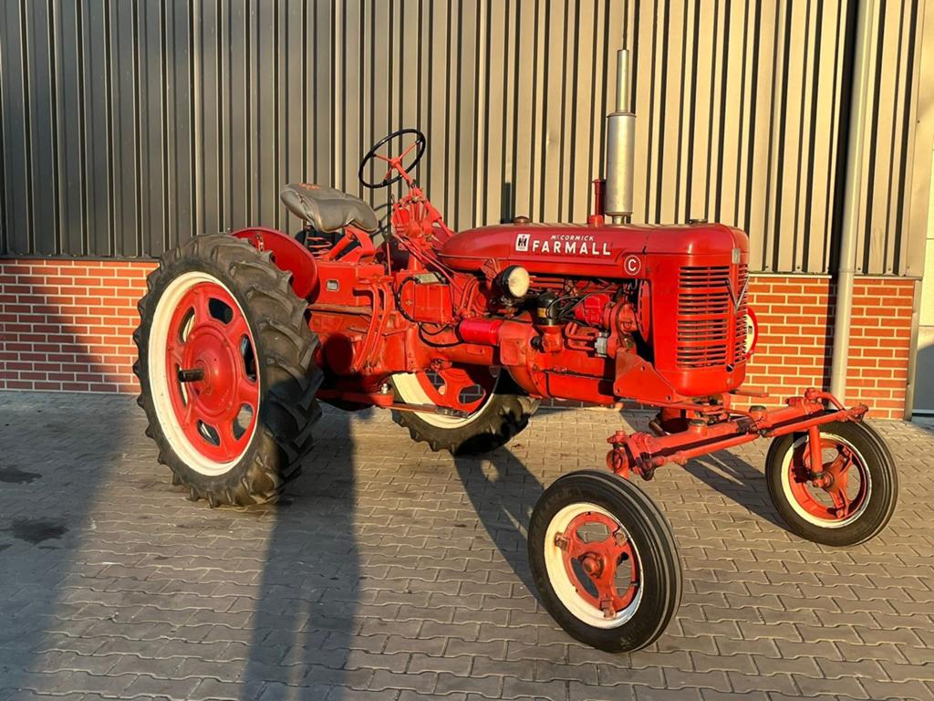 Mc cormick international Farmall sfcc, Ophalen