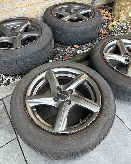 Velgen Suzuki Swift (2010 - 2017), Ophalen, Gebruikt, 15 inch, Velg(en)