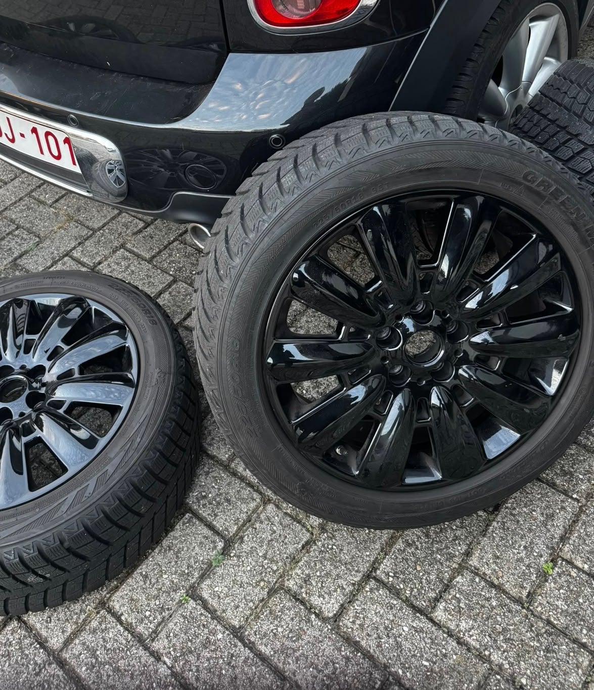 Nieuwstaat 18 Inch Originele Mini-cooper velgen+ winterbande, Ophalen, 18 inch, Winterbanden, Velg(en)