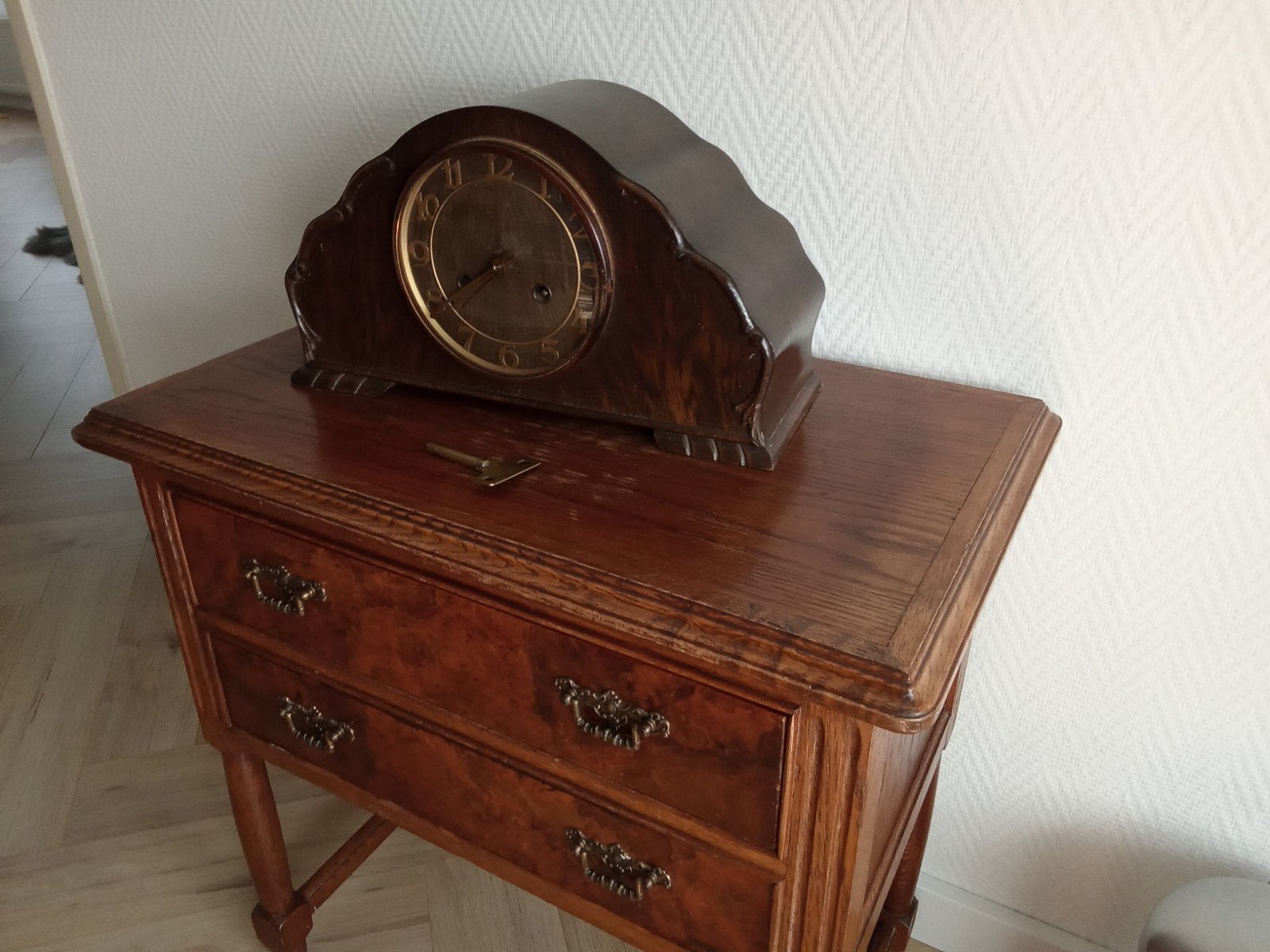 Klok pendulum, is nog helemaal compleet., Ophalen, Zo goed als nieuw, Wandklok