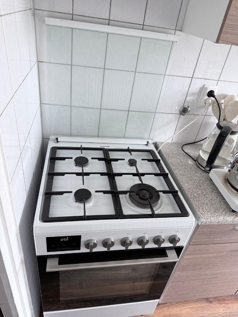 Pelgrim 4-pits gasfornuis met elektrische oven – wit, Ophalen, Gebruikt, Hete lucht, 60 cm of meer
