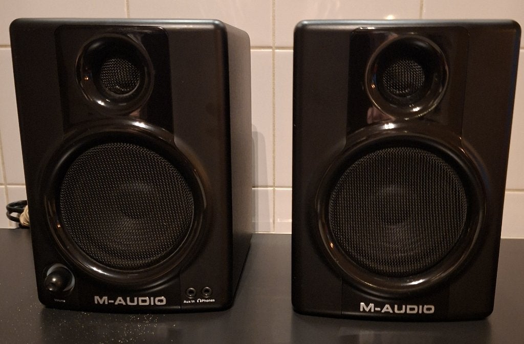 M-Audio AV30  actieve luidspreker set nette staat., Overige merken, Slimme speaker, Gebruikt, Ophalen of Verzenden