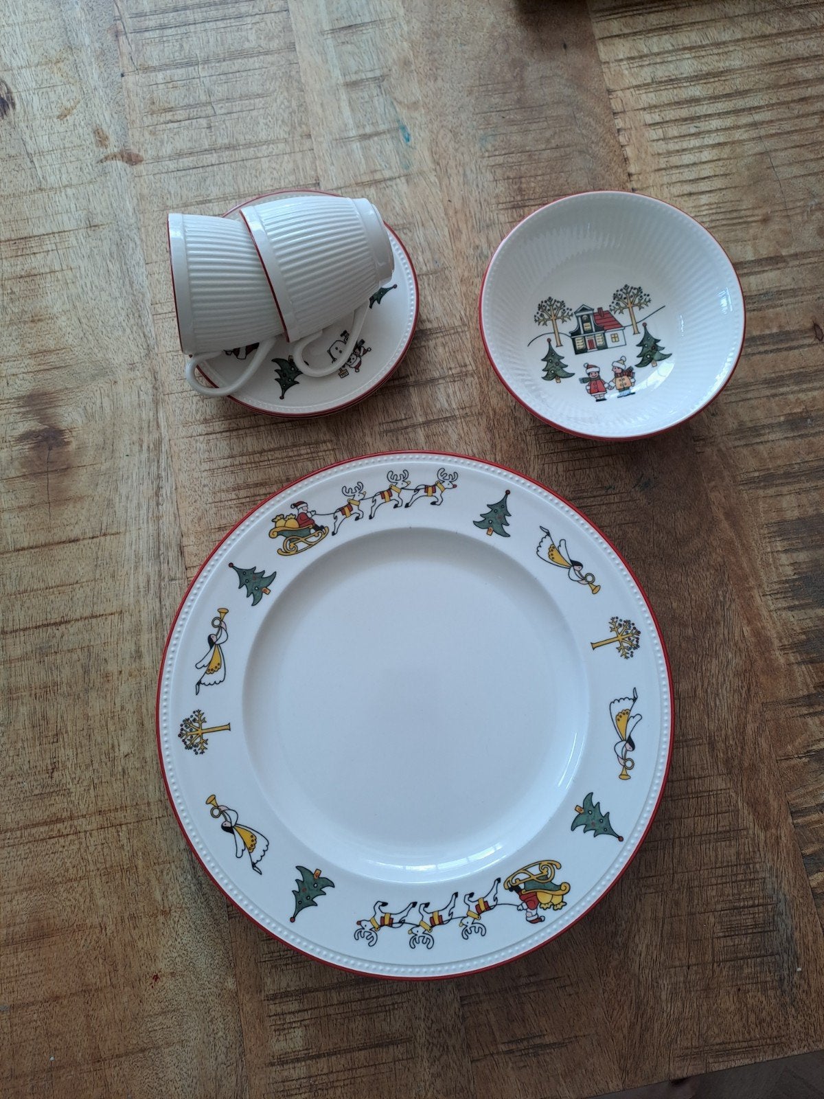 Wedgwood Windsor Christmas Servies - Zo goed als nieuw, Klassiek, Ophalen of Verzenden, Zo goed als nieuw, Wedgwood