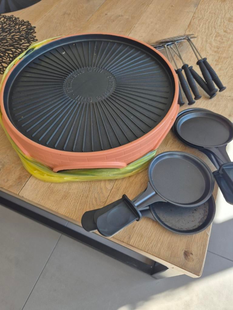 terracota koepel Pizzarette 3 in 1 ., Ophalen, 4 t/m 7 personen