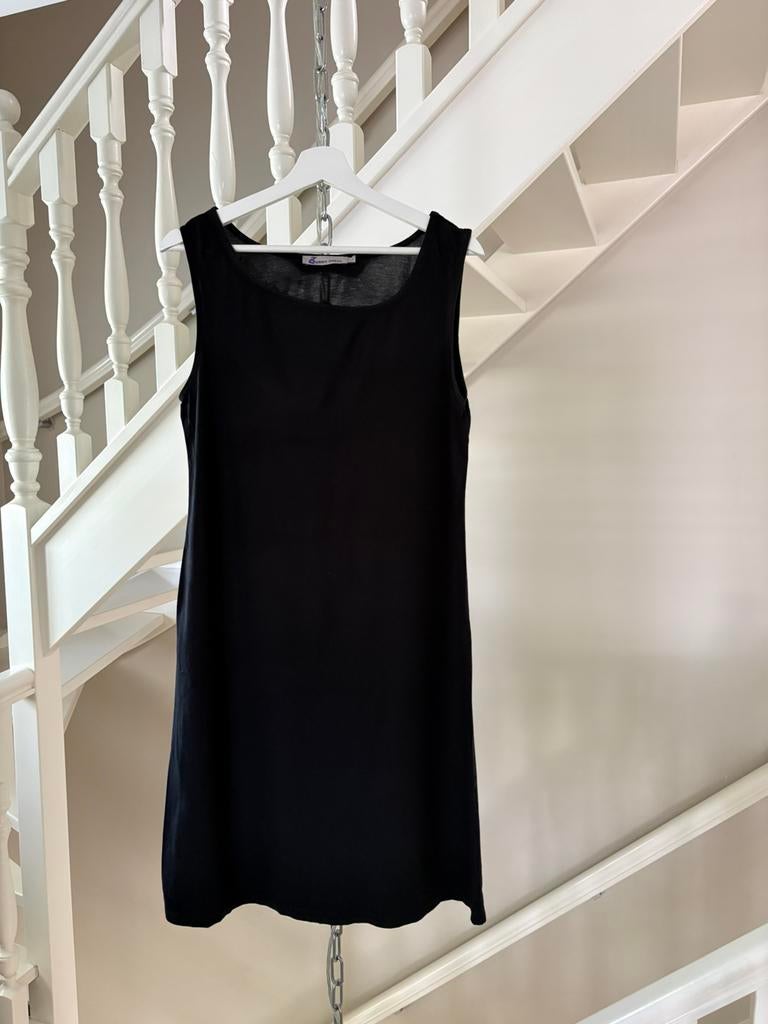 Jurk zwart mouwloos positiekleding Queen Mum maat L, Kleding | Dames, Positiekleding, Maat 38/40 (M), Ophalen of Verzenden, Zo goed als nieuw