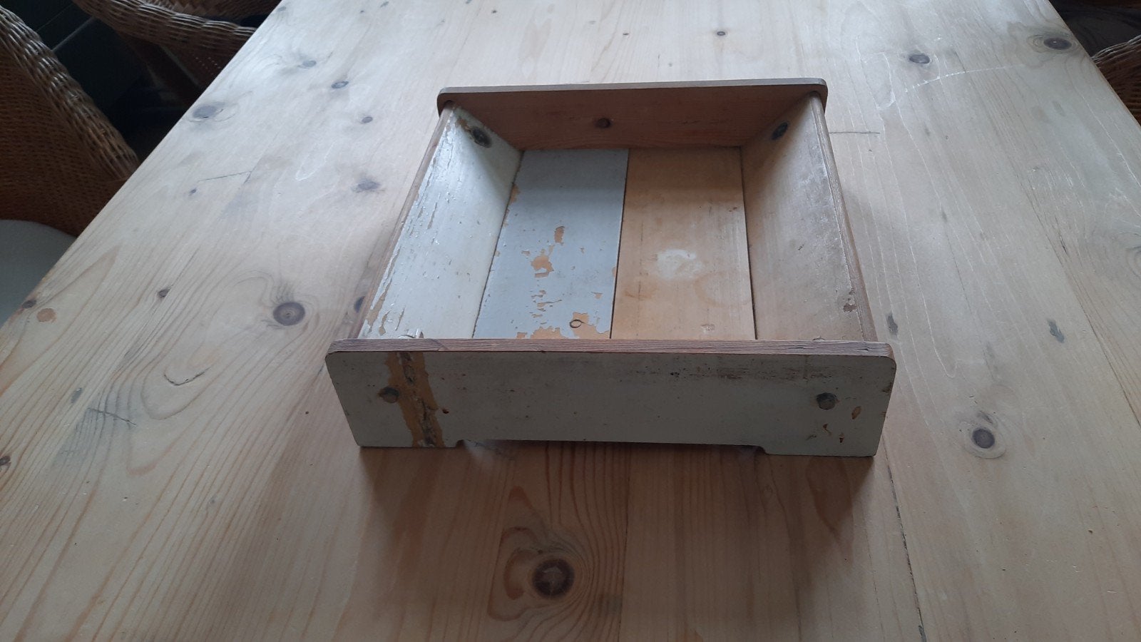 Piet Hein Eek, sloophout bakje, Ophalen