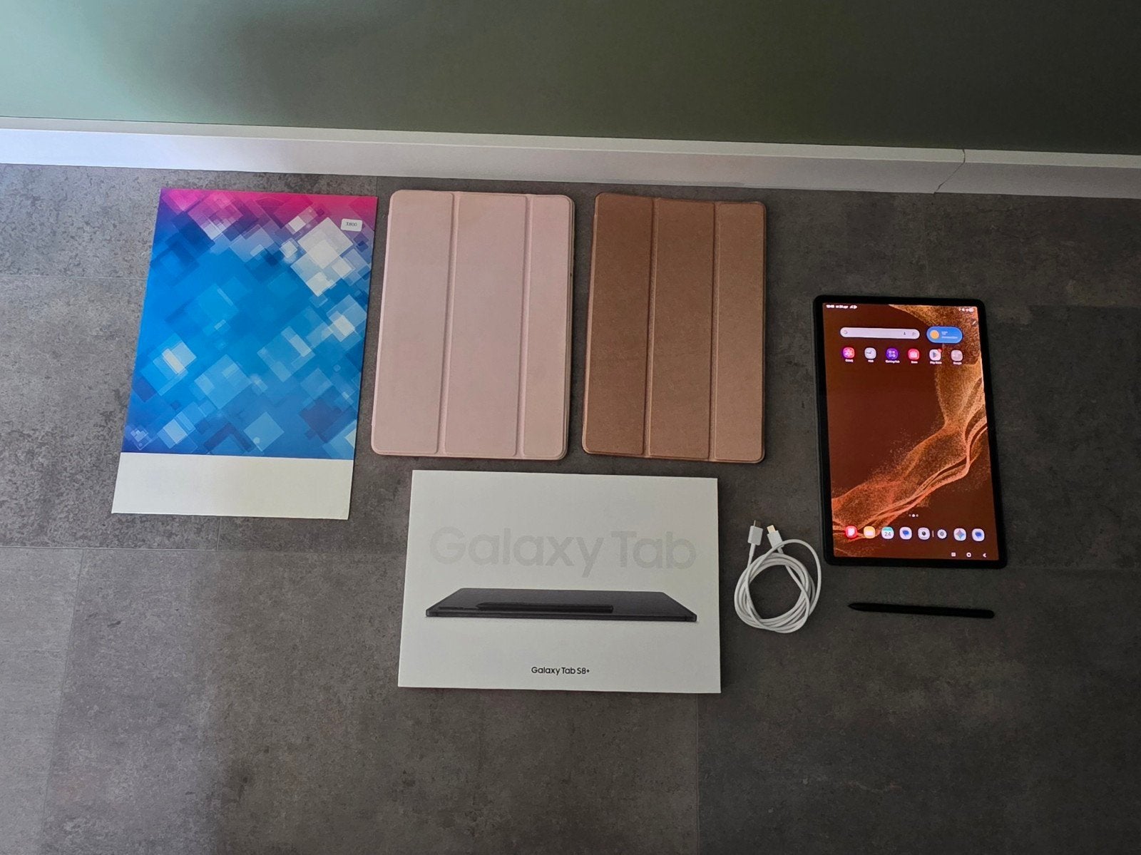 Samsung Galaxy Tab S8 + plus tablet 256GB met accessoires, 12 inch, Ophalen of Verzenden, Zo goed als nieuw, Samsung