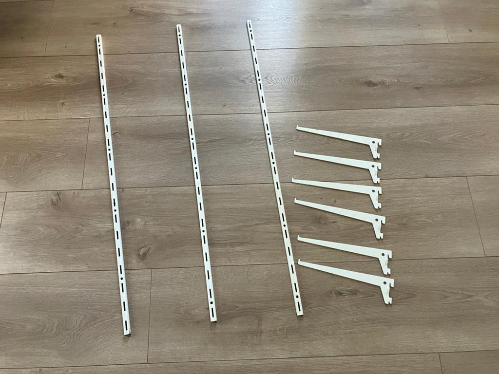 Wandrailsysteem met 6 plankdragers, Ophalen, Gebruikt
