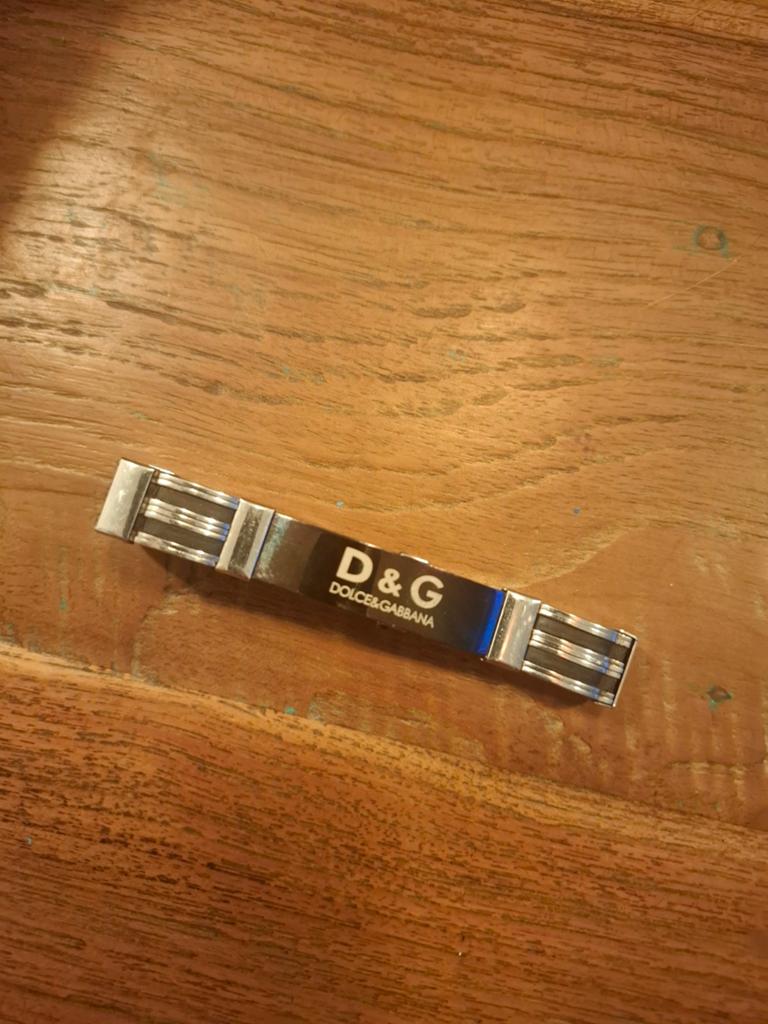 D&G Dolce & Gabbana Armband - Stijlvol en Tijdloos, Ophalen of Verzenden, Zo goed als nieuw, Zilver, Staal