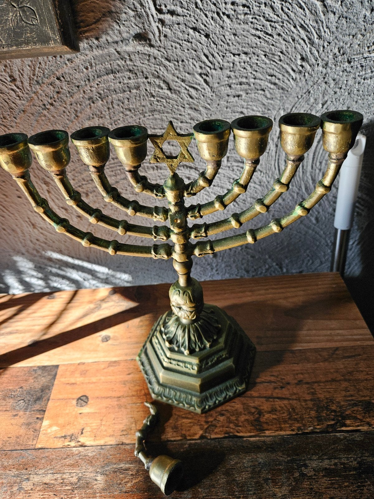 Antieke bronzen Menorah Kandelaar met Davidster, Ophalen of Verzenden, Koper of Brons