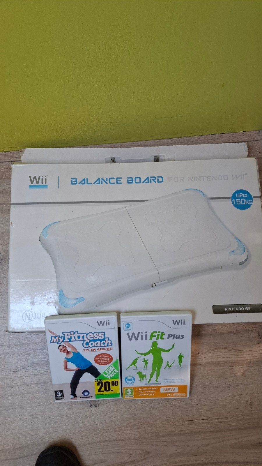 Wii Balance Board met Wii Fit Plus en My Fitness Coach, Ophalen, Gebruikt, Zonder controller, Met games