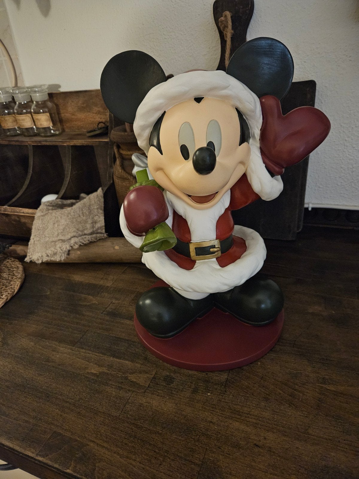 Disney Mickey Mouse Kerstbeeld, Ophalen of Verzenden, Mickey Mouse, Gebruikt, Beeldje of Figuurtje
