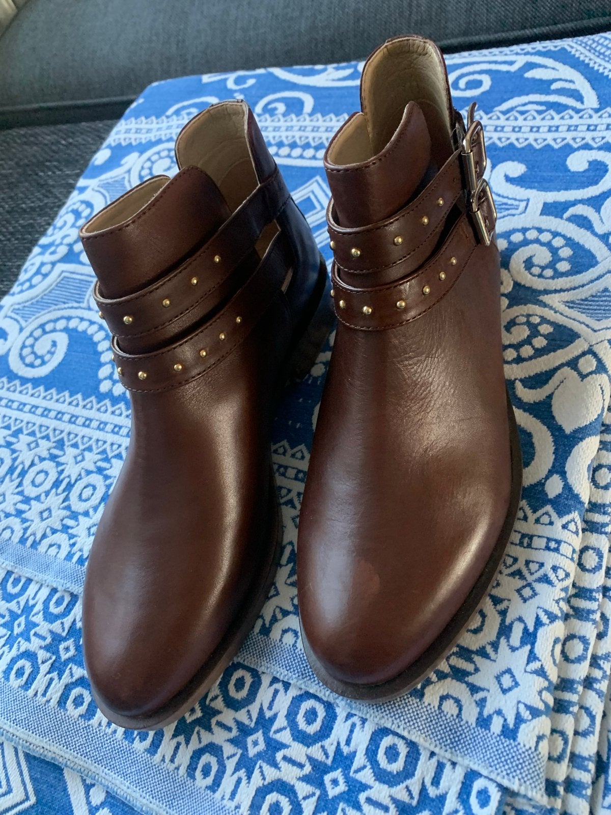 Geox bruine enkellaarsjes met studs, Ophalen of Verzenden, Zo goed als nieuw, Bruin, Lage of Enkellaarzen