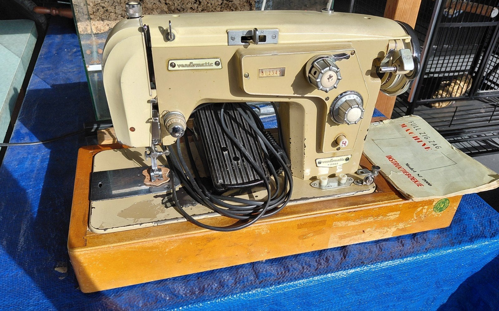 Vendomatic H 2000 naaimachine, Ophalen, Gebruikt, Naaimachine, Overige merken