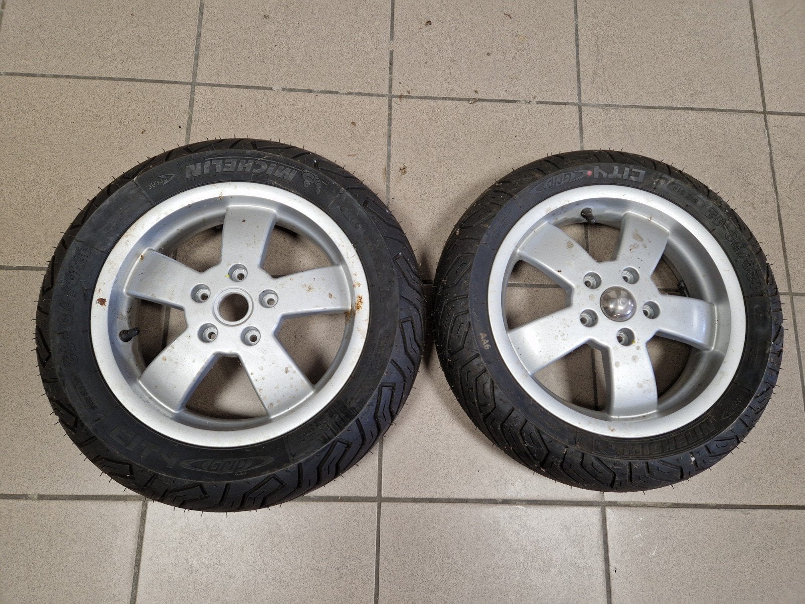 Vespa wielenset grijs, Ophalen, Zo goed als nieuw, Overige typen, Vespa