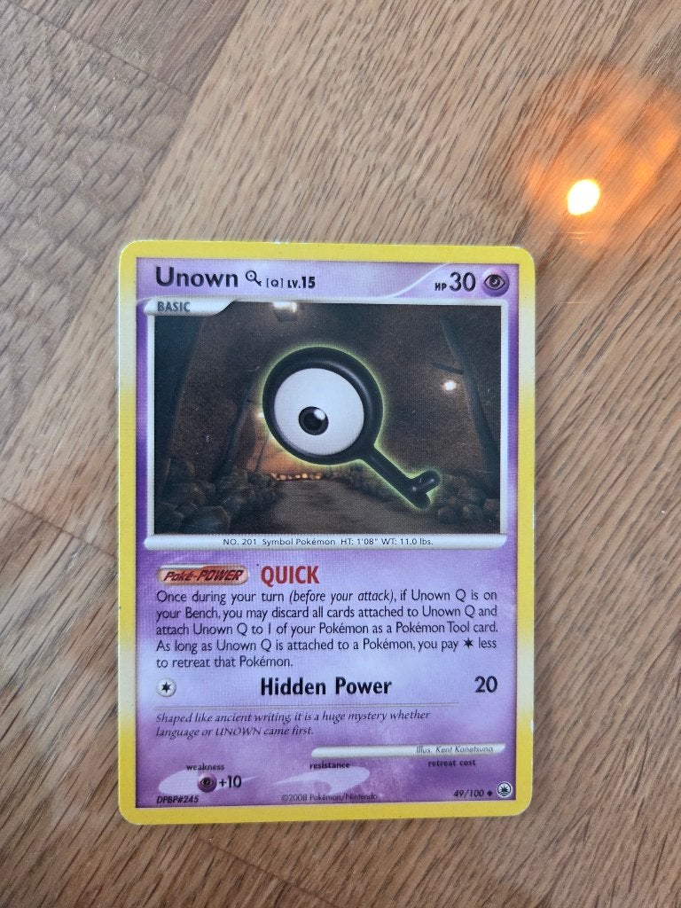 Unown 49/100 pokemonkaart, Ophalen of Verzenden, Zo goed als nieuw