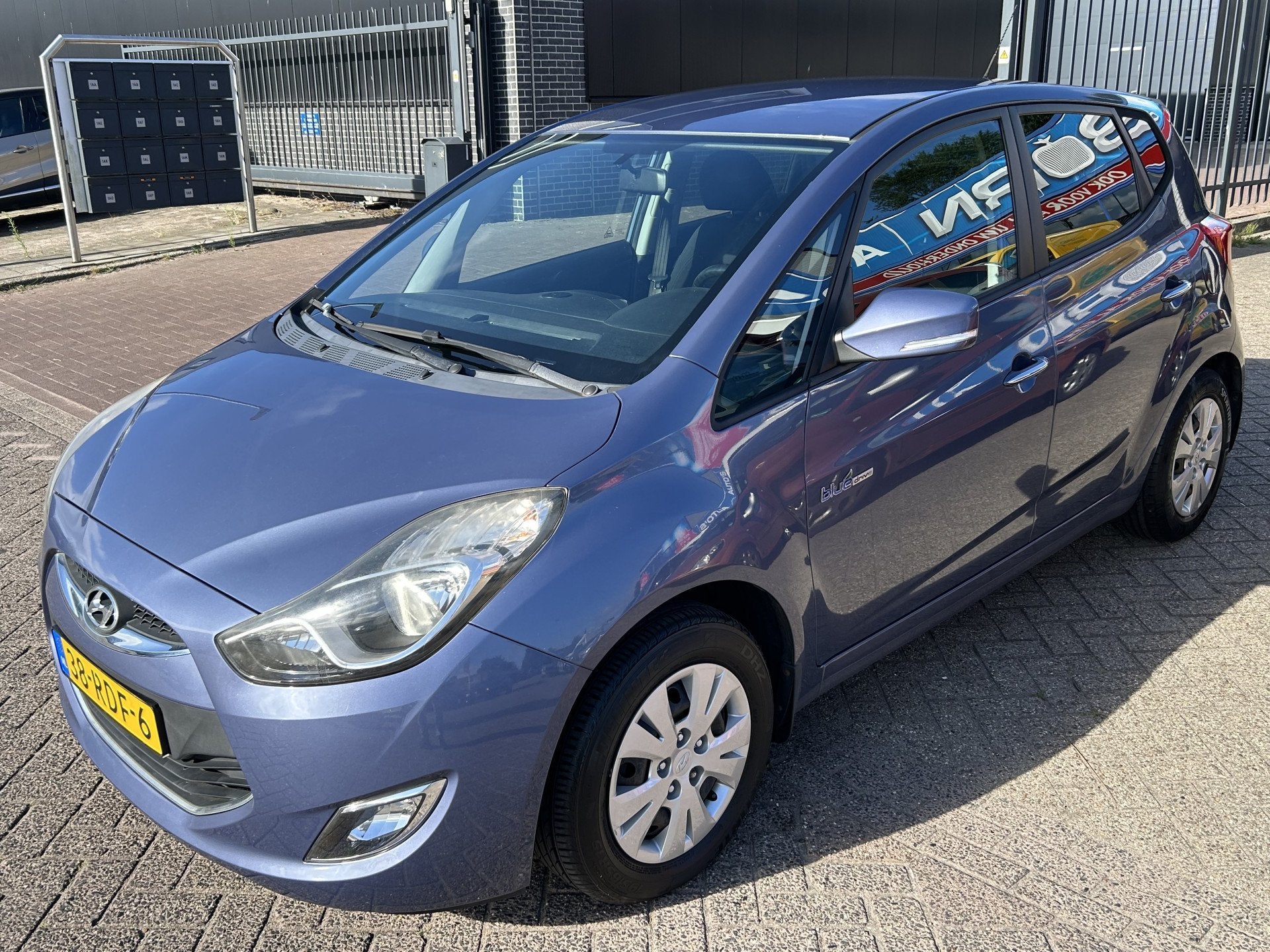 Hyundai ix20 1.4i i-Motion Hoogzitter Trekhaak Airco 3 mnd G, Auto's, Voorwielaandrijving, Euro 5, Stof, Gebruikt