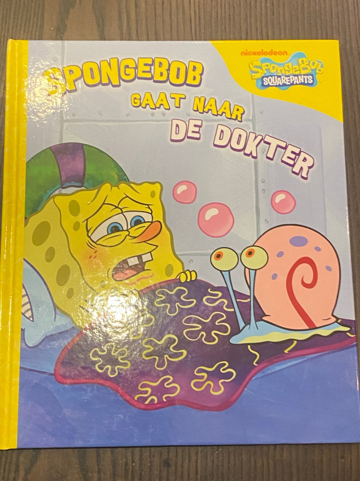 Spongebob Gaat Naar De Dokter - Kinderboek, Ophalen of Verzenden, Zo goed als nieuw, Fictie algemeen