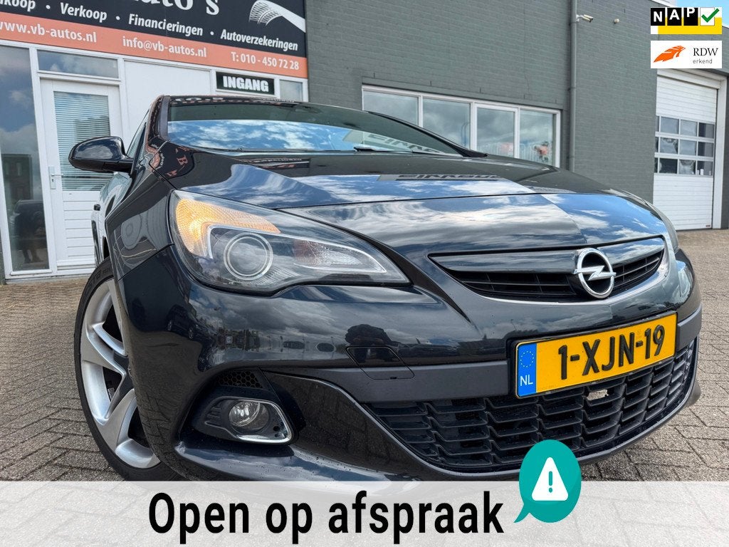 Opel Astra GTC 1.6 Turbo Sport met leer en parkeersensoren e, Voorwielaandrijving, Euro 5, Gebruikt, Zwart