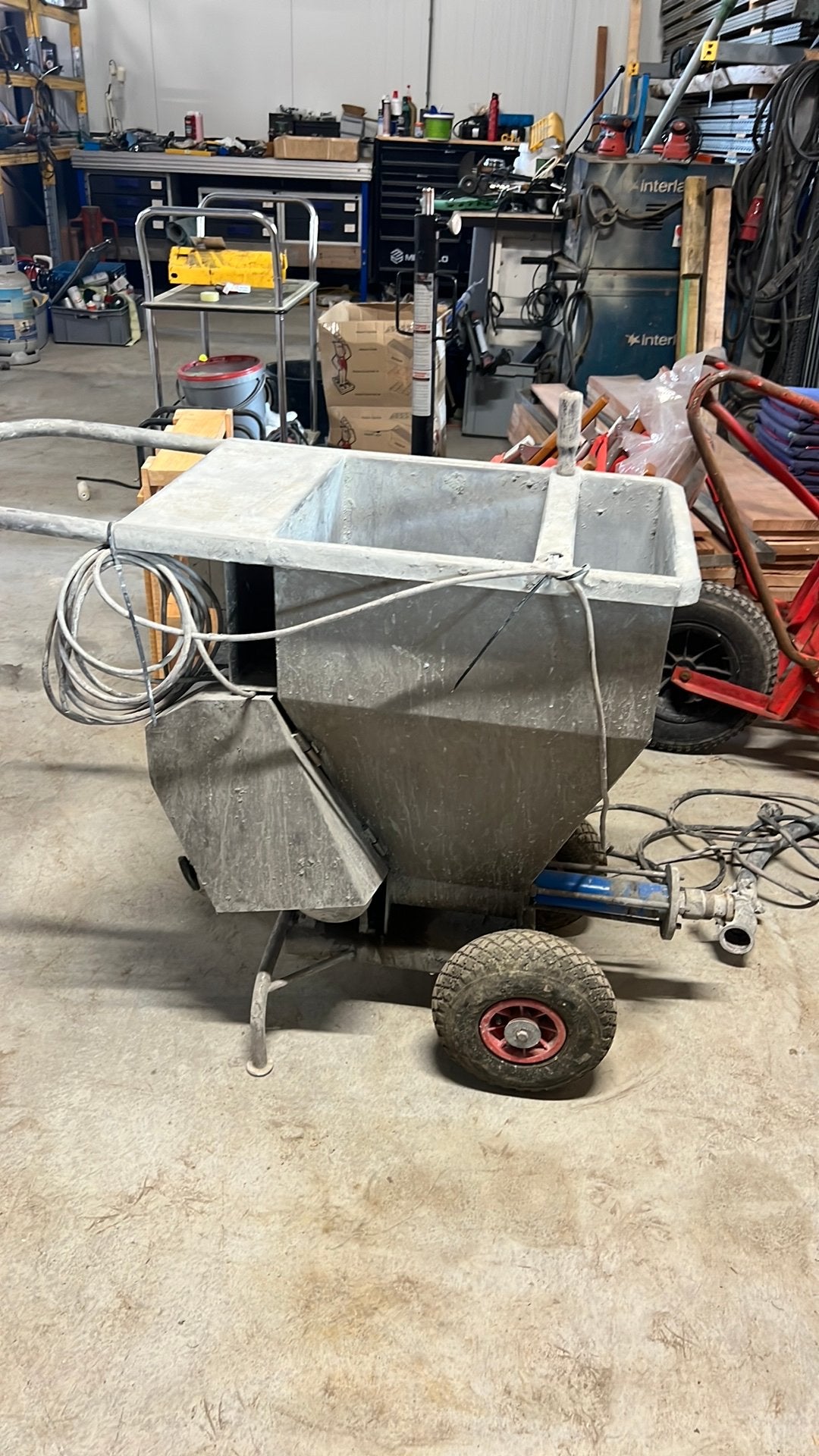 Spack spuitmachine, Ophalen, Gebruikt