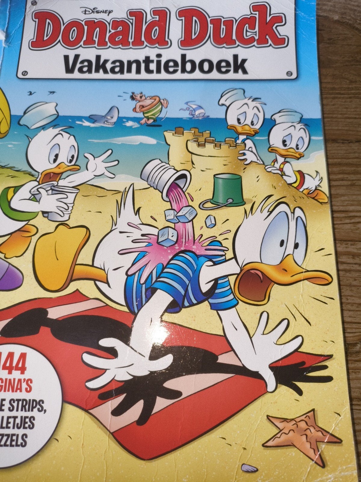 Donald Duck Vakantieboek - Zomerplezier, Boeken, Stripboeken, Eén stripboek, Ophalen of Verzenden, Zo goed als nieuw, Walt Disney