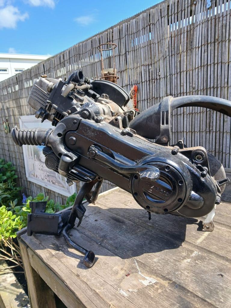 Vespa sprint 80cc blok, Fietsen en Brommers, Ophalen, Gebruikt, Overige modellen, 80 cc