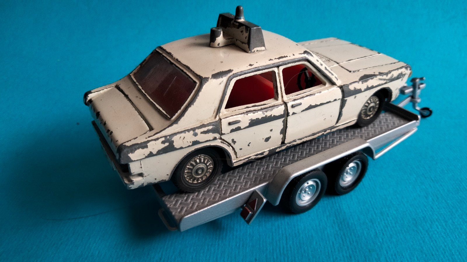 Dinky Toys Ford Zodiac police, Ophalen of Verzenden, Gebruikt, Auto
