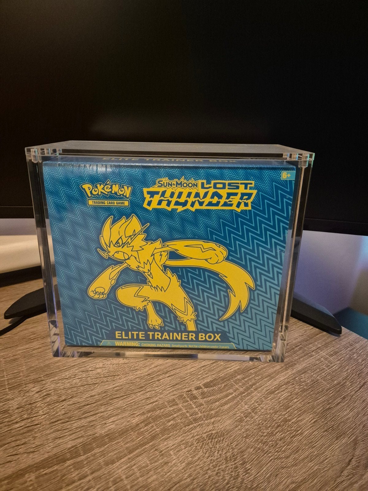 Pokémon Lost Thunder Elite Trainer Box ETB Geseald, Ophalen, Nieuw, Overige typen