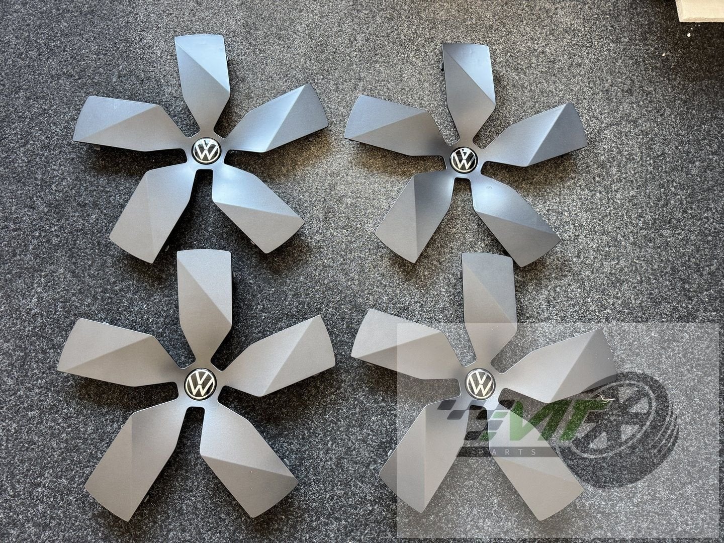 4x 20" VW Tayron Tiguan LEEDS AERO naafkap naafdop 571601169, -, Volkswagen, -, Nieuw