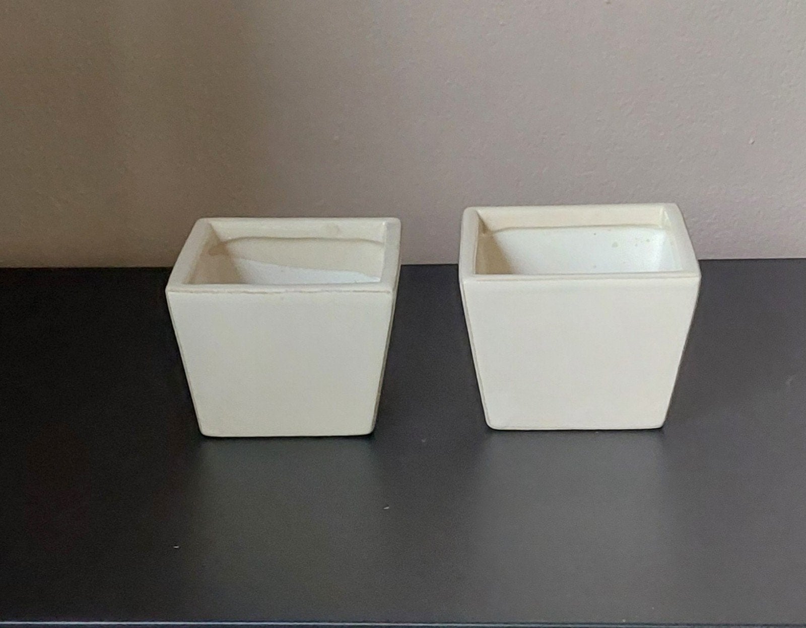 Set van 2 vierkante bloempotten - Crème, Tuin en Terras, Bloempotten, Ophalen, Overige materialen, Vierkant, Binnen
