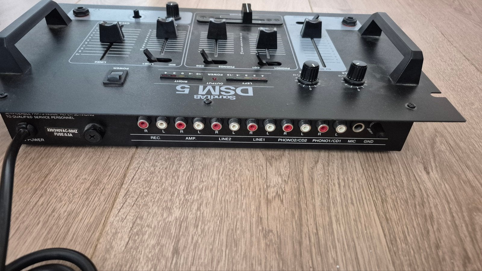 SoundLAB DSM 5 DJ Mixer - Compleet met kabels, Ophalen of Verzenden, Gebruikt, Minder dan 5 kanalen, Microfooningang