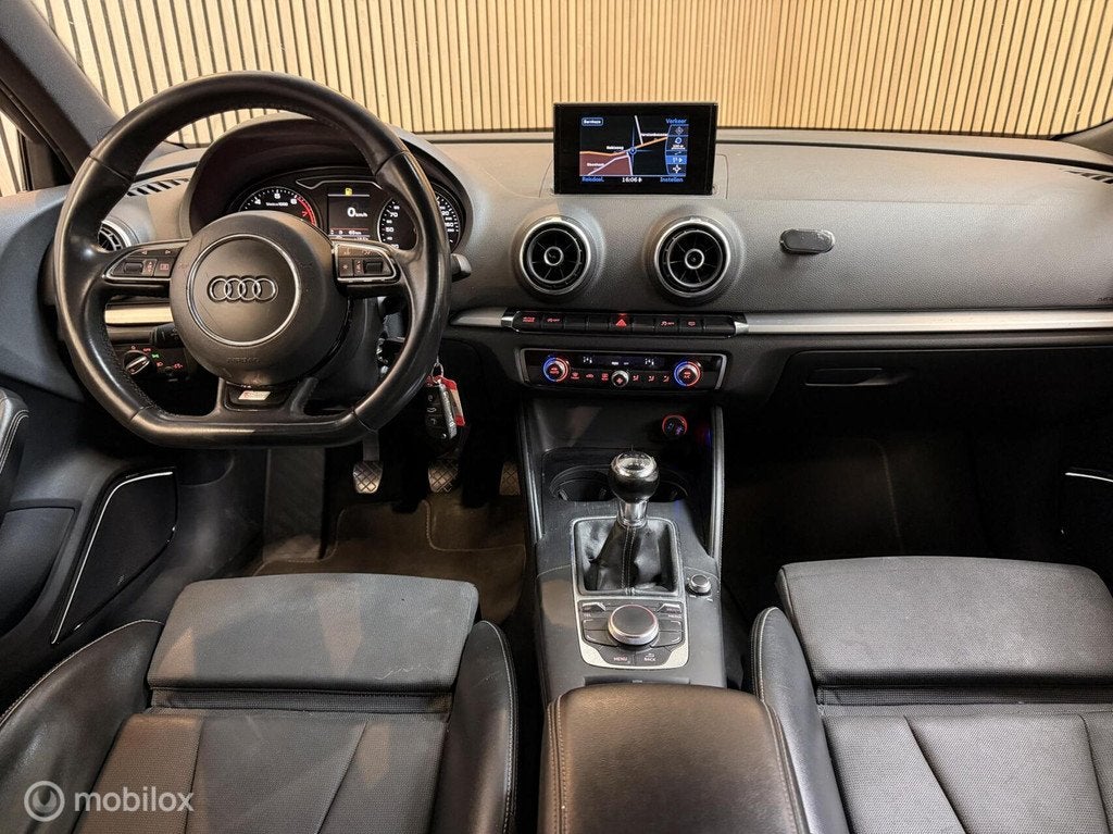 Audi A3 Sportback 1.4 TFSI CoD S-Line APK-5/2027 B&O NAV PDC, Gebruikt, Leder en Stof, Origineel Nederlands, 1500 kg