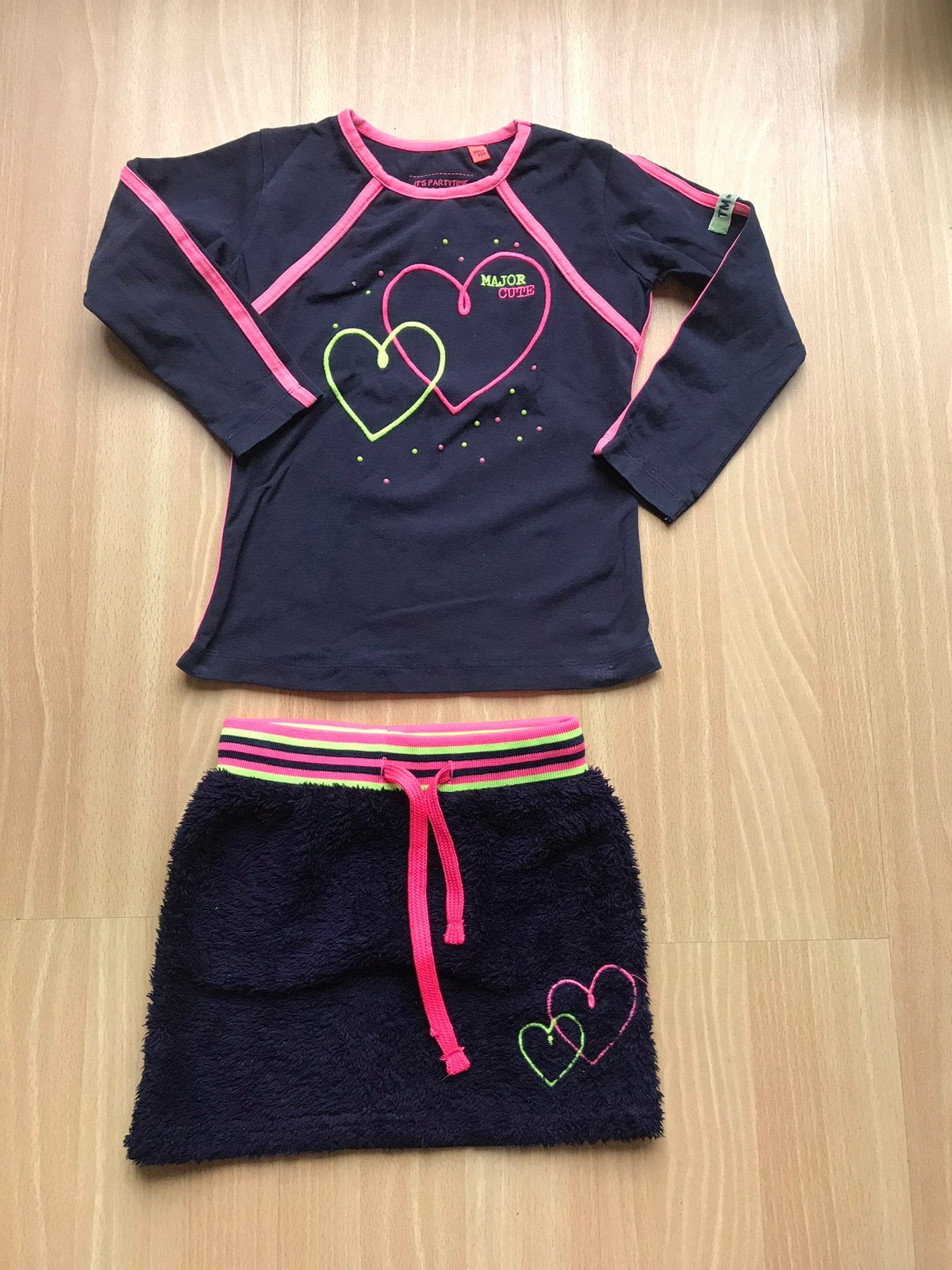 Meisje set tom du zgan longsleeve en rok maat 104, Kinderen en Baby's, Ophalen of Verzenden, Zo goed als nieuw, Meisje, Jurk of Rok