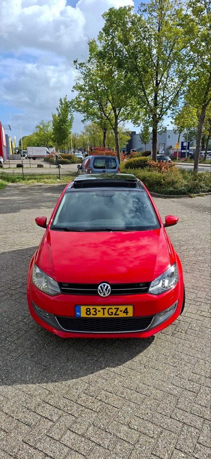 Volkswagen Polo 1.2 TSI 77KW 2012 Rood, Auto's, Voorwielaandrijving, 40 €/maand, 1200 kg, Handgeschakeld
