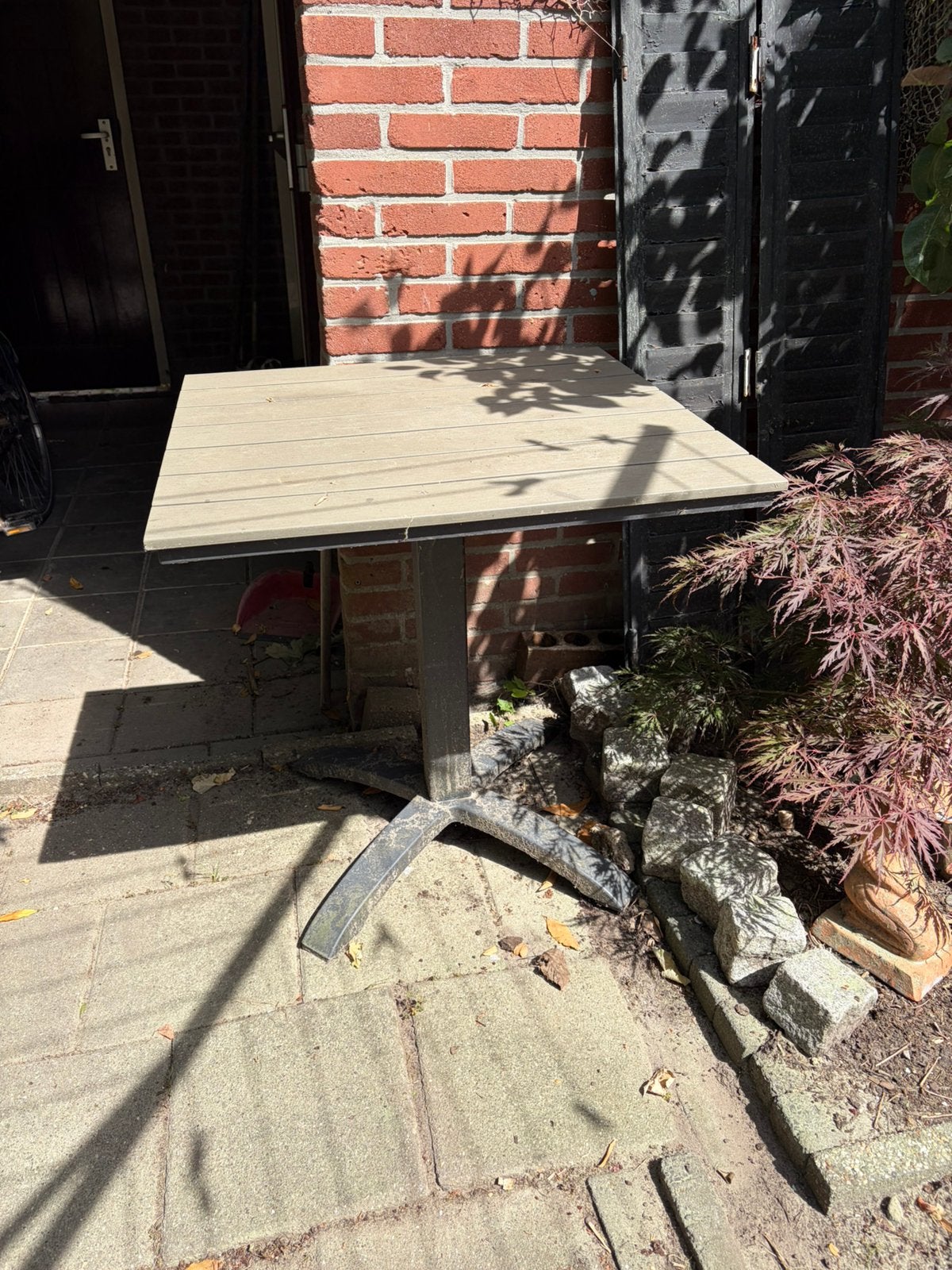 Tuin/terras/bistro tafeltje Jutlandia, Ophalen, Gebruikt, Vierkant, Overige materialen