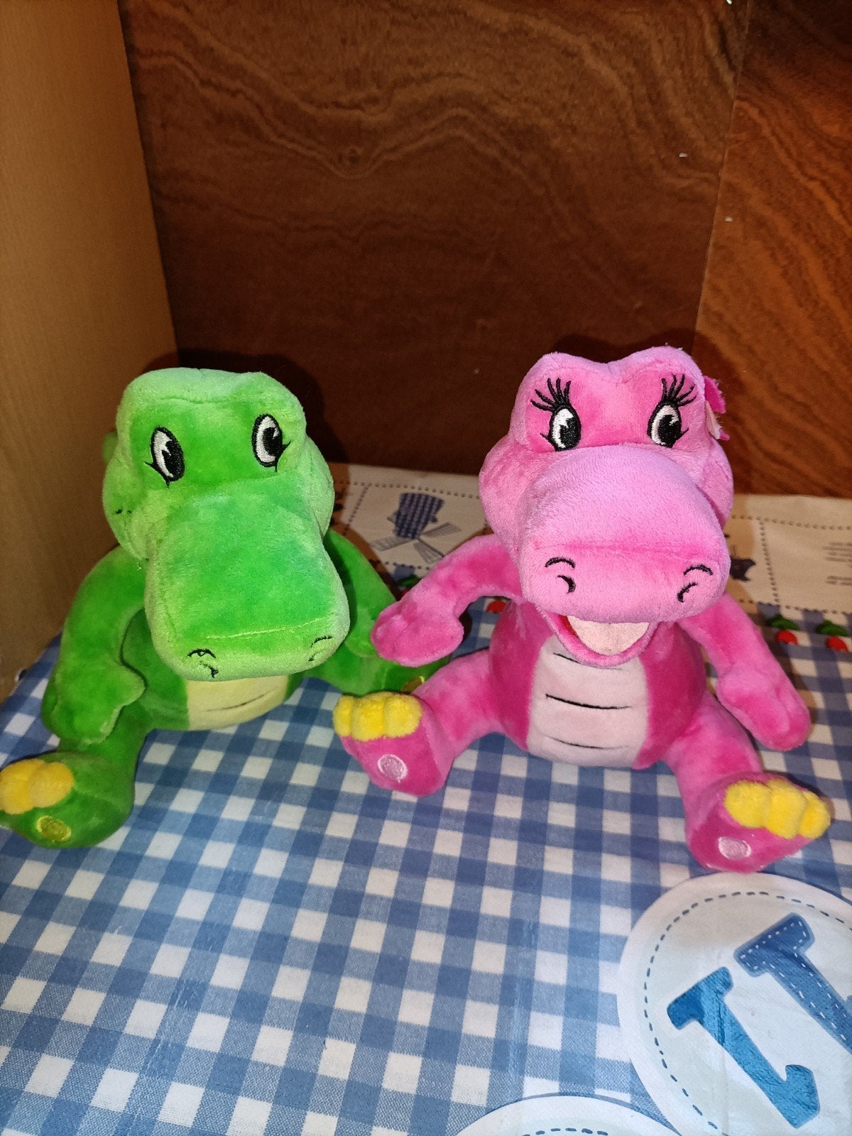 Dina en Dino knuffel Julianatoren 20 cm groot, Ophalen of Verzenden, Zo goed als nieuw, Overige typen