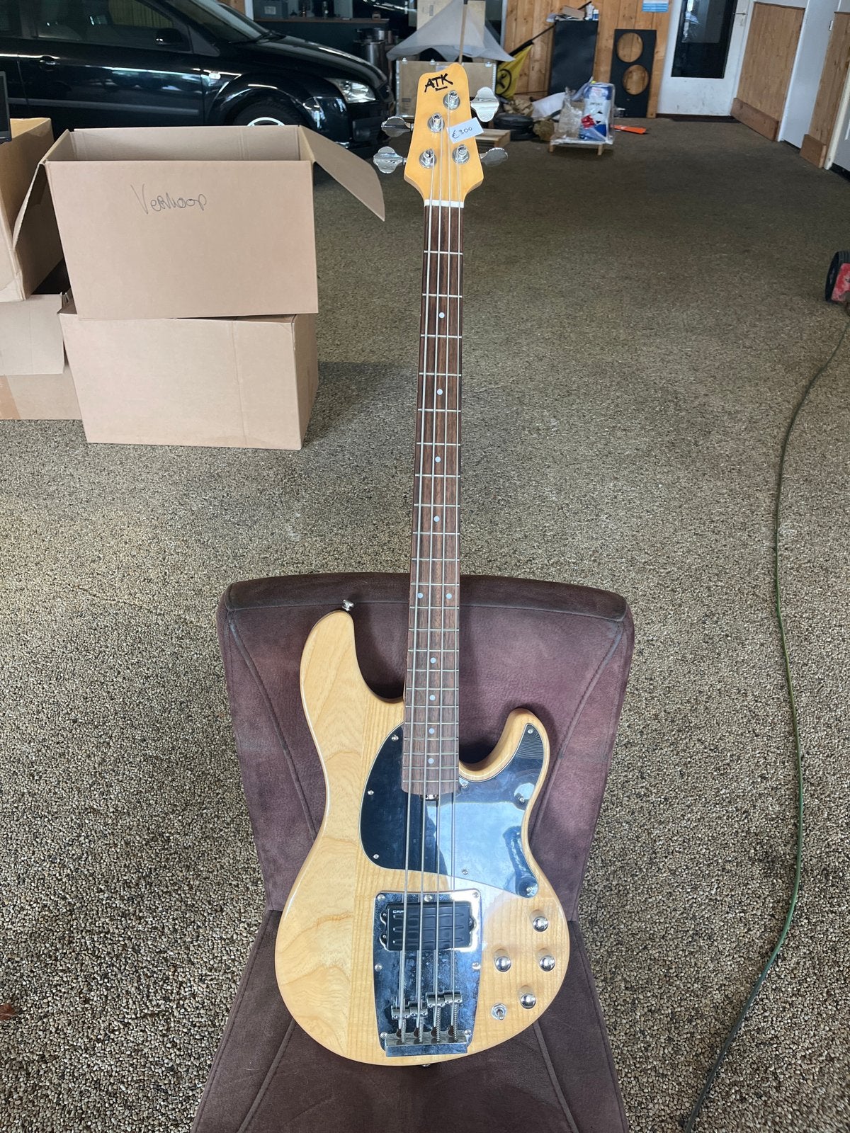 Ibanez ATK basgitaar - Zo goed als nieuw, Ophalen, Zo goed als nieuw, Elektrisch