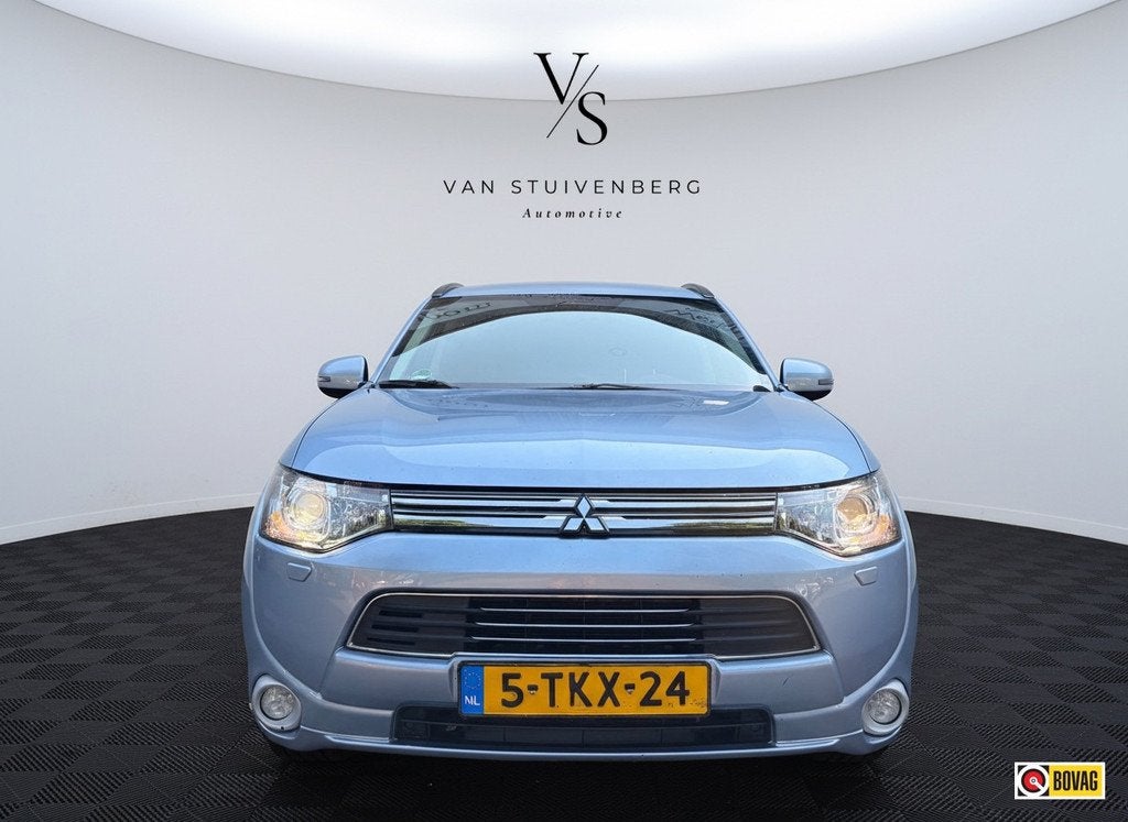 Mitsubishi Outlander 2.0 PHEV instyle PANORAMADAK LEDER, 4 cilinders, Blauw, Vierwielaandrijving, Hybride Elektrisch/Benzine