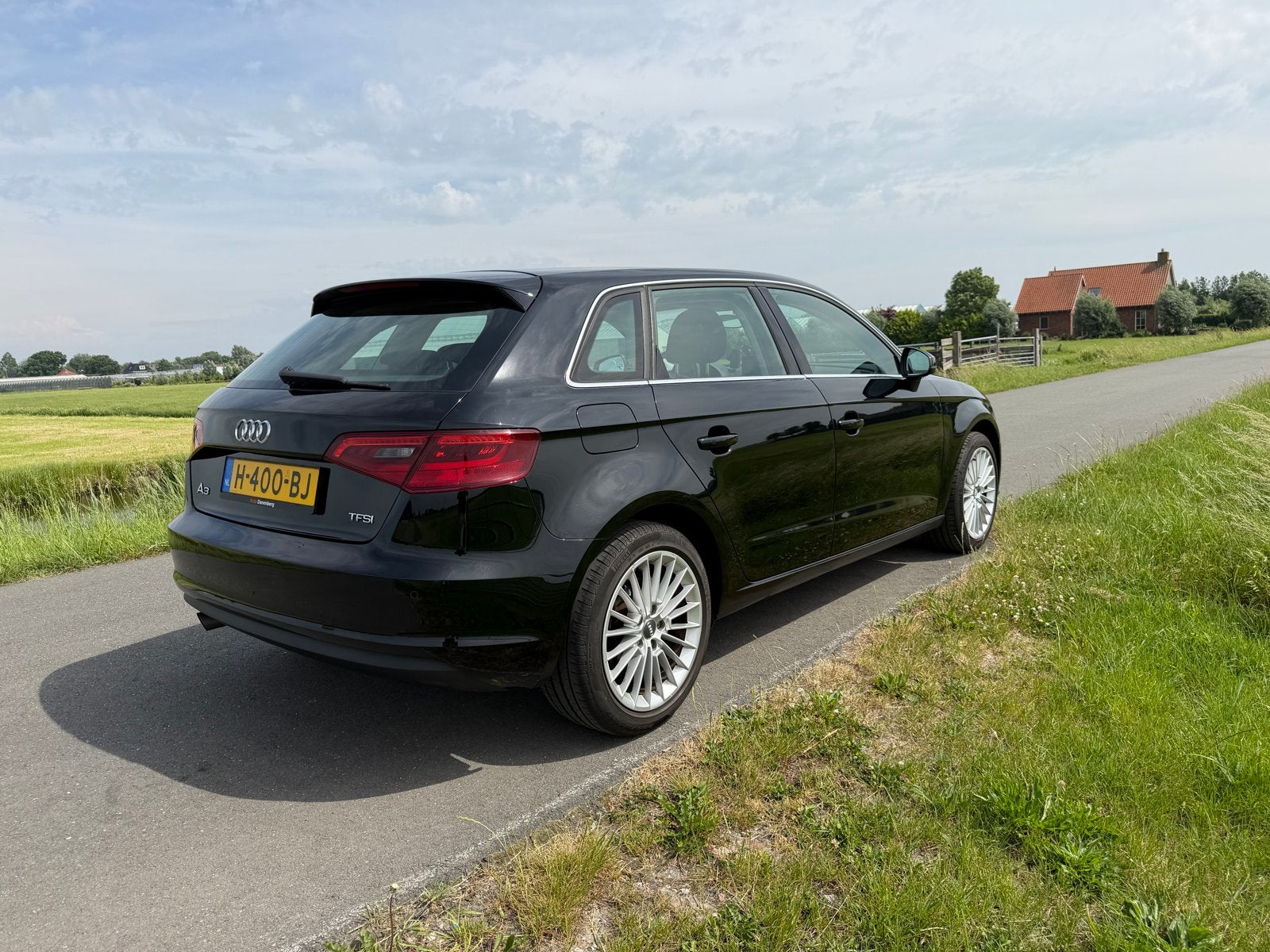 Audi A3 1.2 Tfsi 110pk Sportback Zwart, Voorwielaandrijving, 4 cilinders, 620 kg, Zwart