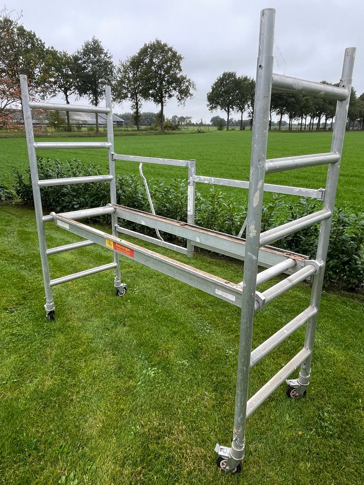 Steiger - Rolsteiger / Kamersteiger, Doe-het-zelf en Verbouw, Ophalen, Gebruikt, Rolsteiger of Kamersteiger, Minder dan 2 meter