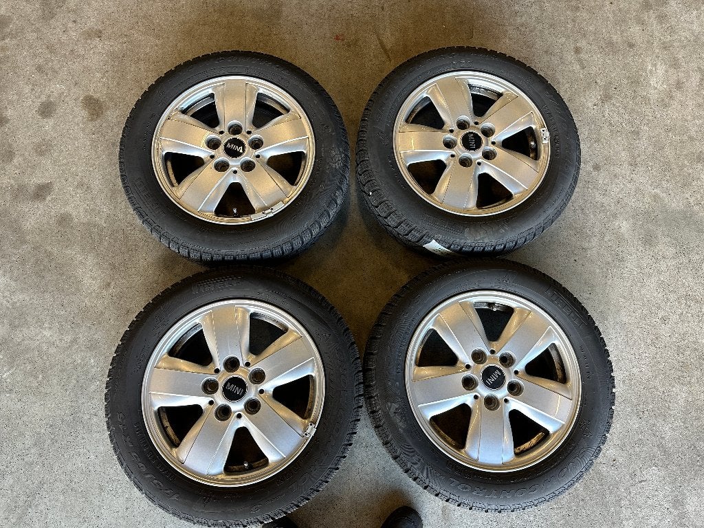 Winterbanden MINI 175-65-15 Pirelli 6 MM, Ophalen, Gebruikt, 15 inch, 175 mm