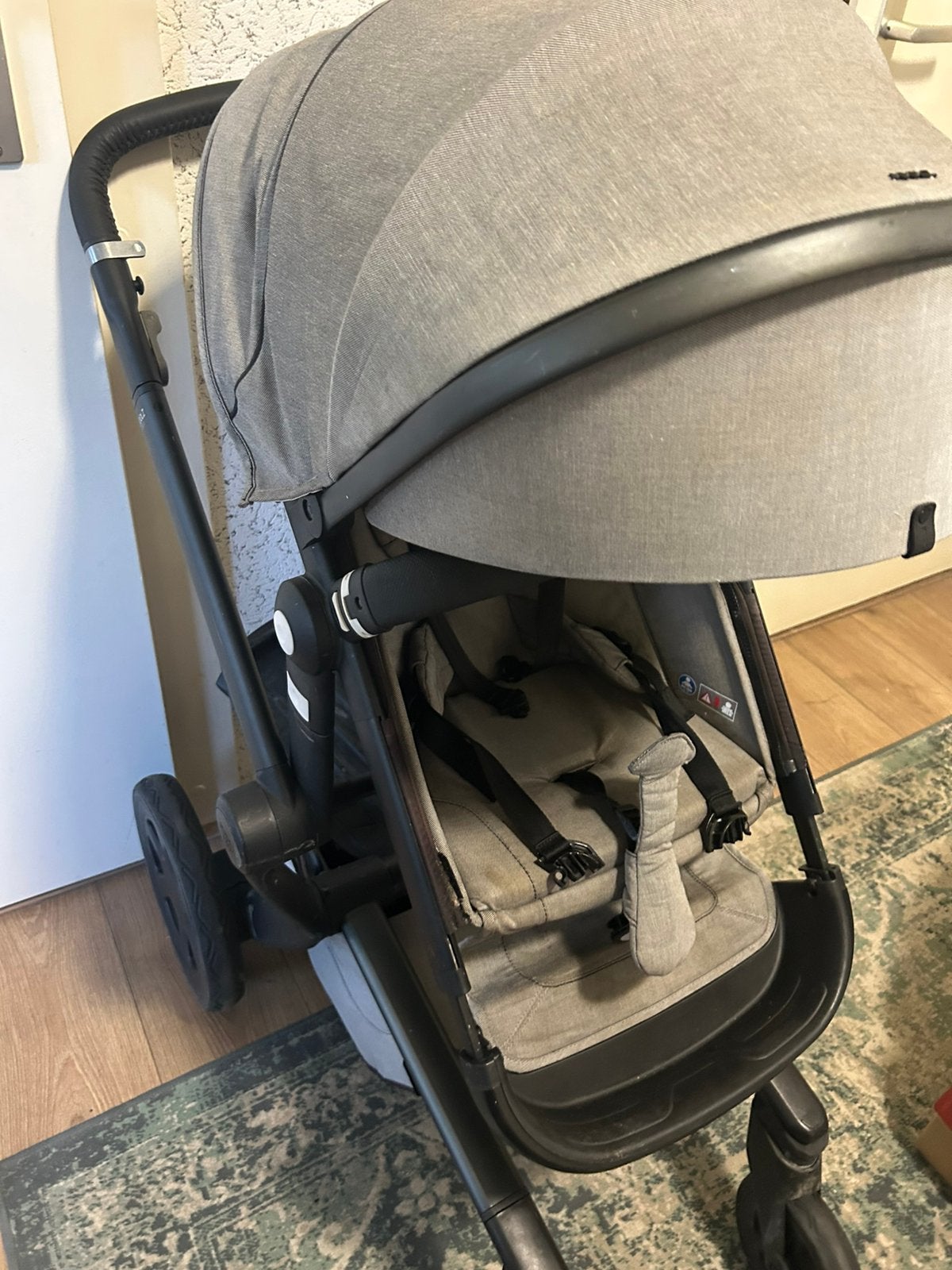 Mooi kinderwagen/buggy van joolz, Ophalen, Gebruikt