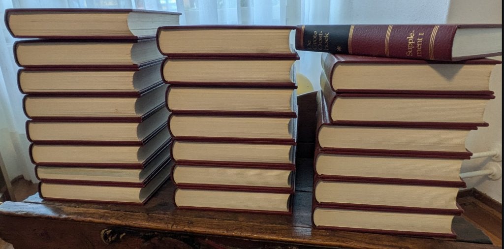 De grote Oosthoek compleet 22 delig incl *, Boeken, Encyclopedieën, Ophalen, Zo goed als nieuw, Algemeen