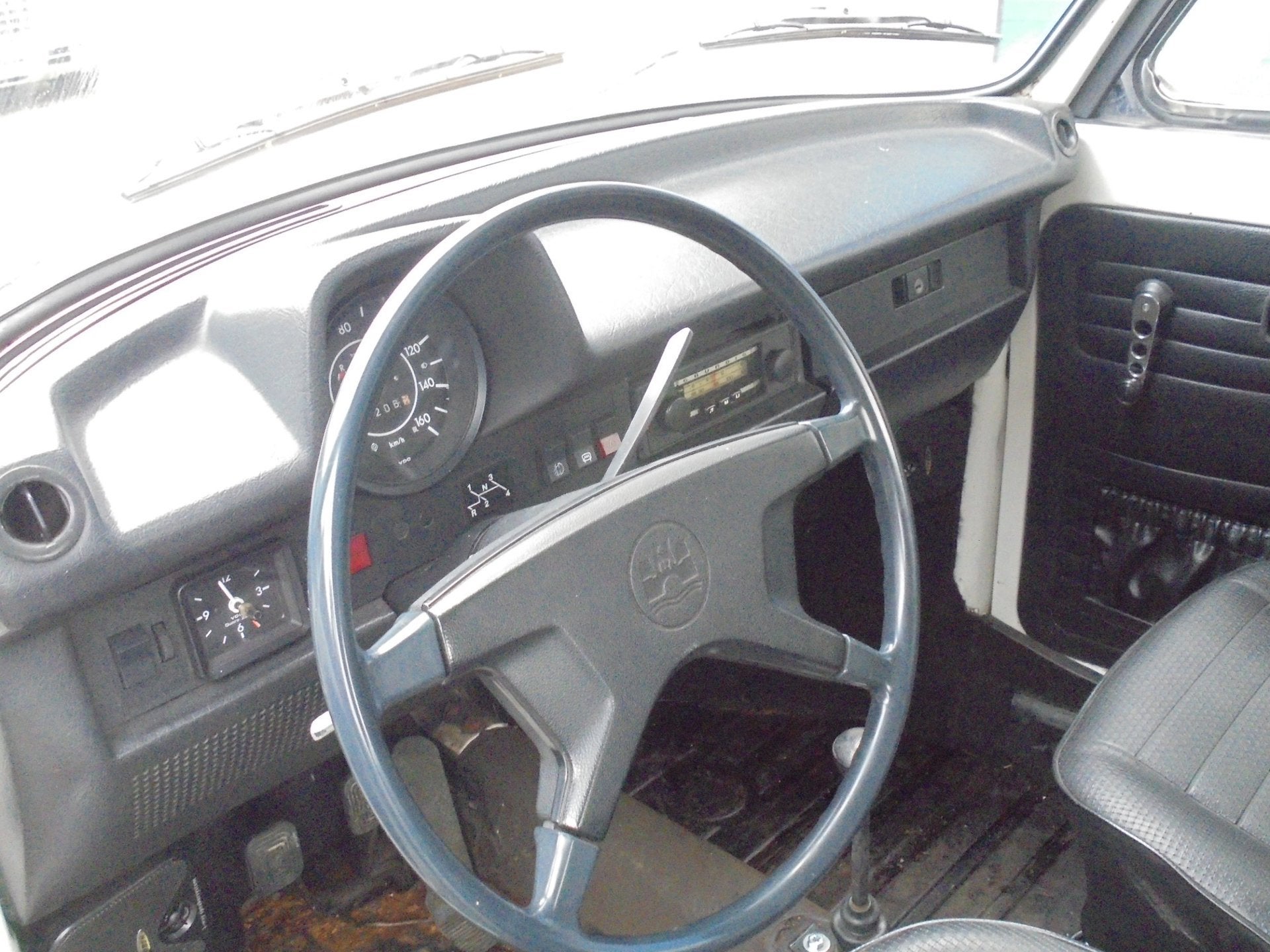 Volkswagen Kever Cabriolet 1303 LS Karmann Laswerk, foto 9