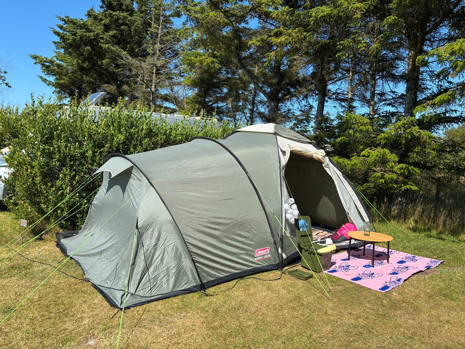 Coleman Waterfall 5 tent met gratis quechua 3p pop up tent, Caravans en Kamperen, Tenten, Ophalen of Verzenden, Zo goed als nieuw