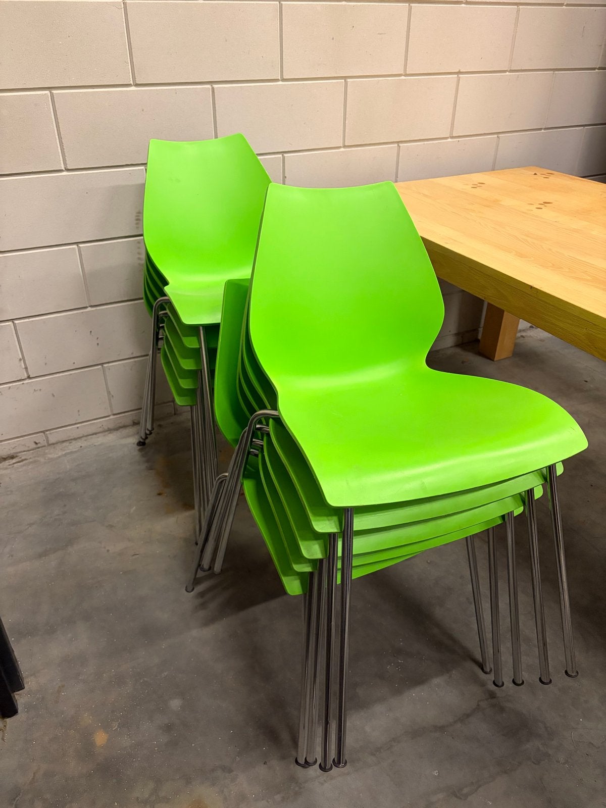 Kartell Maui stoelen - Diverse kleuren - Vico Magistretti, Huis en Inrichting, Stoelen, Ophalen, Kunststof, Gebruikt, Overige kleuren