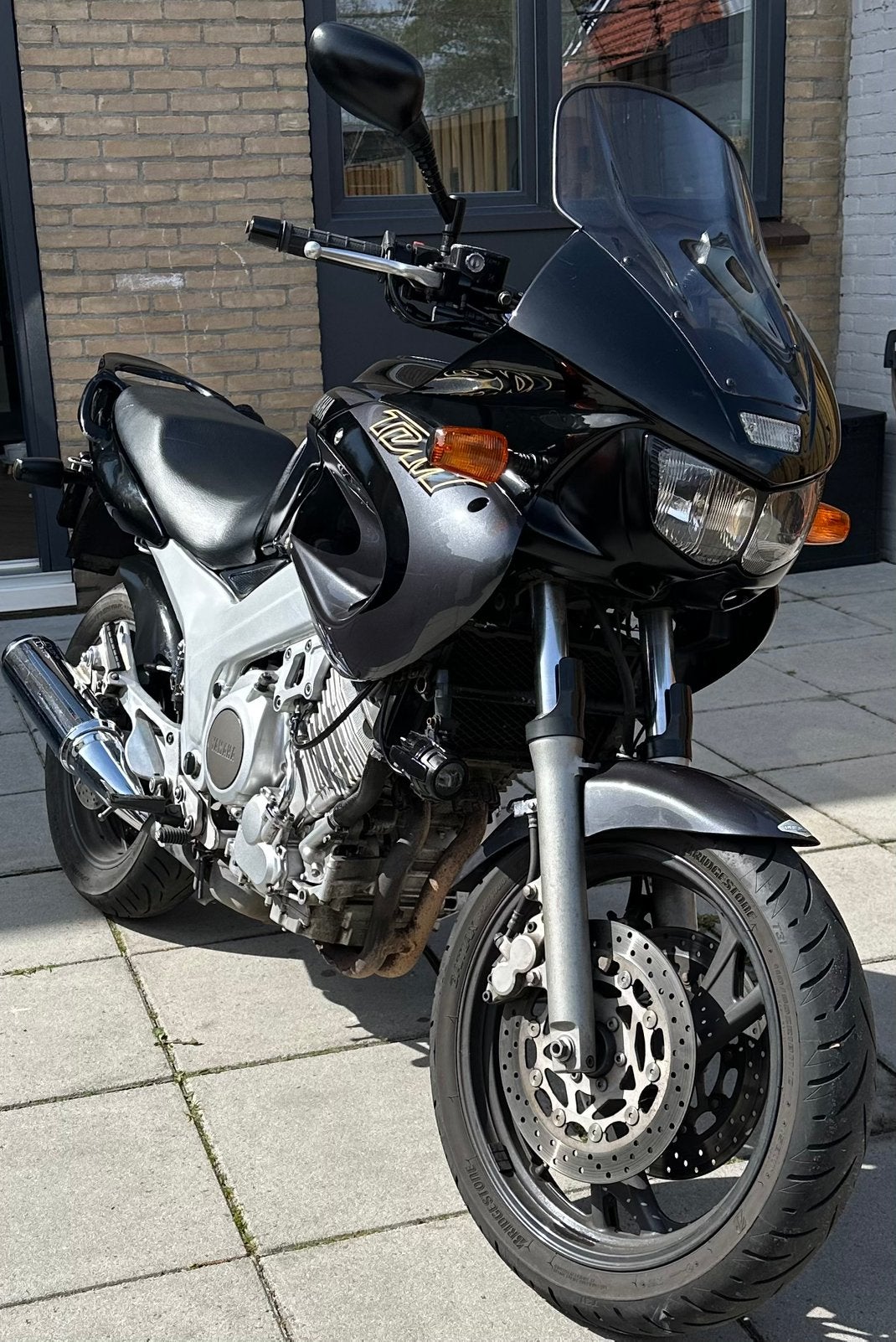 Yamaha TDM 850 – 2001 | Handvatverwarming | Stuurdemper, 2 cilinders, Gebruikt, Particulier, Meer dan 35 kW