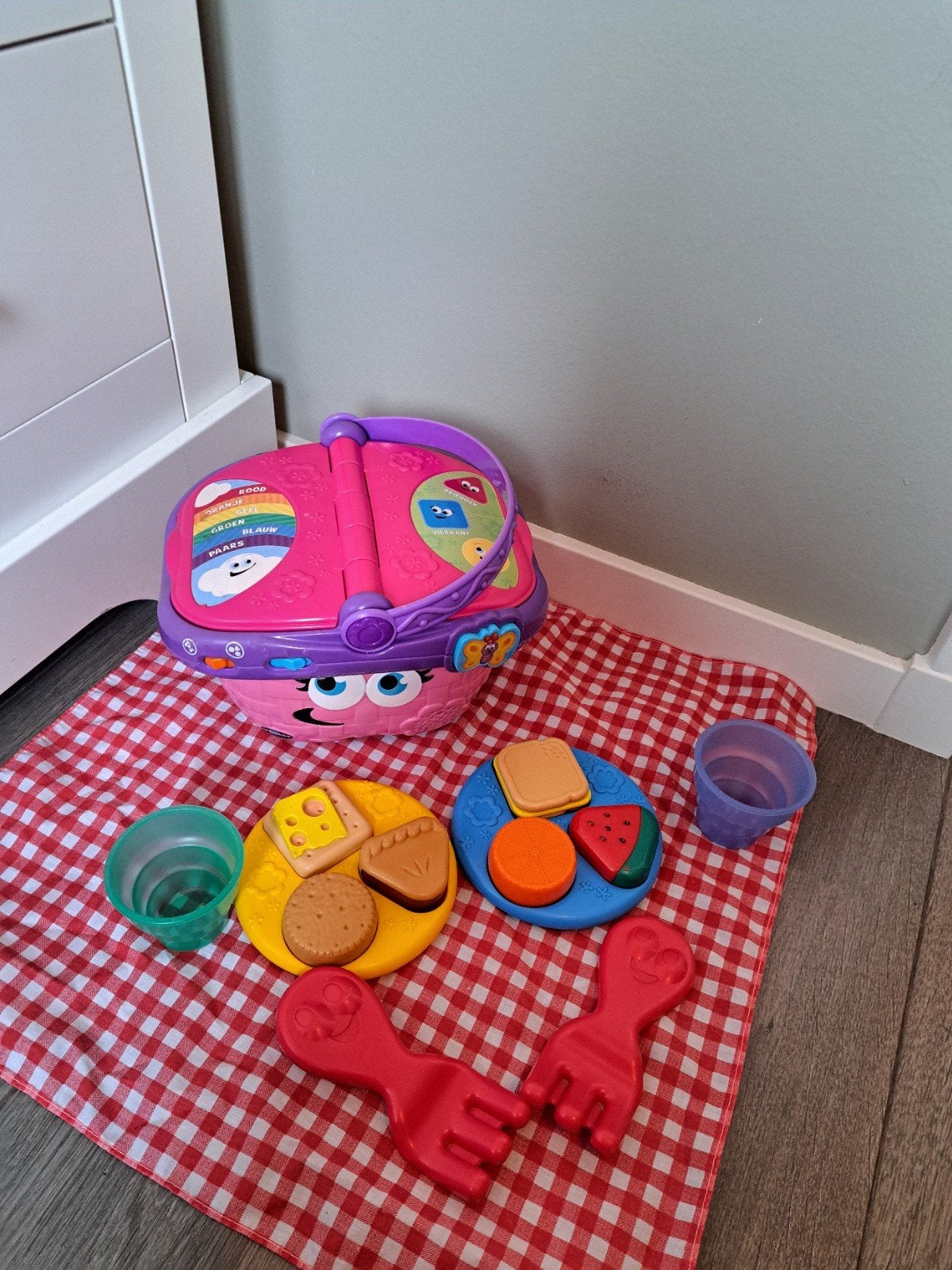 V-tech Lach & Leer Picknickmand Speelset, Kinderen en Baby's, Ophalen of Verzenden, Zo goed als nieuw, Jongen of Meisje